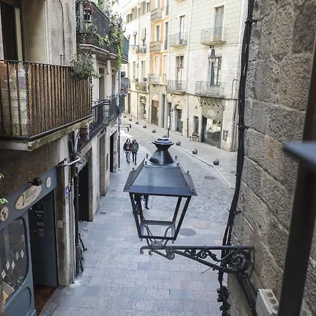 Bravissimo Cort Reial-1a * Χιρόνα
