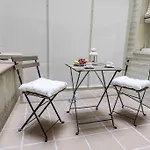 Apartamento Bravissimo Cort Reial-1a *