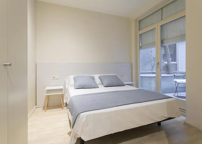 Appartement Bravissimo Cort Reial-1a *